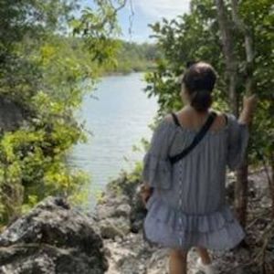 Meet your Posher, Lucy